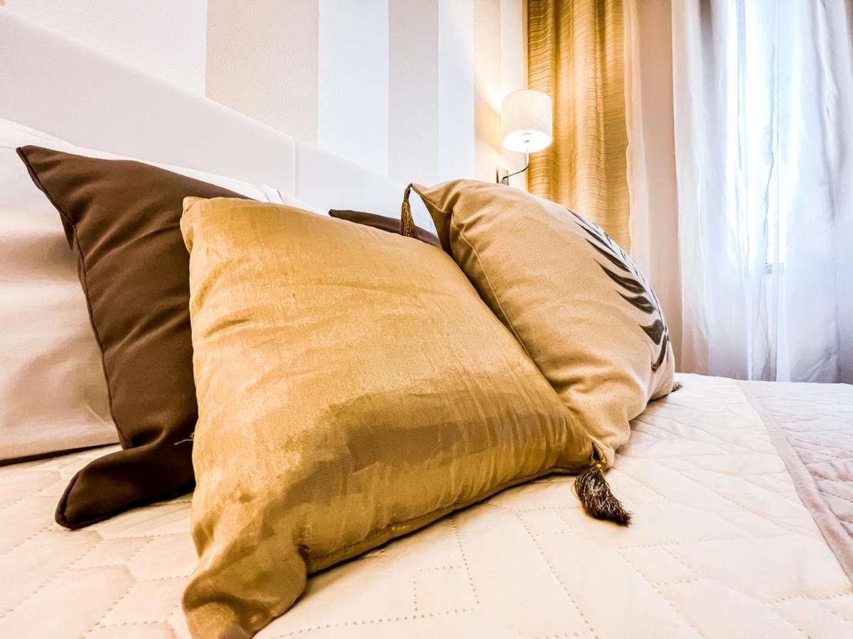 Mameli 04 Apartman Olbia Kültér fotó